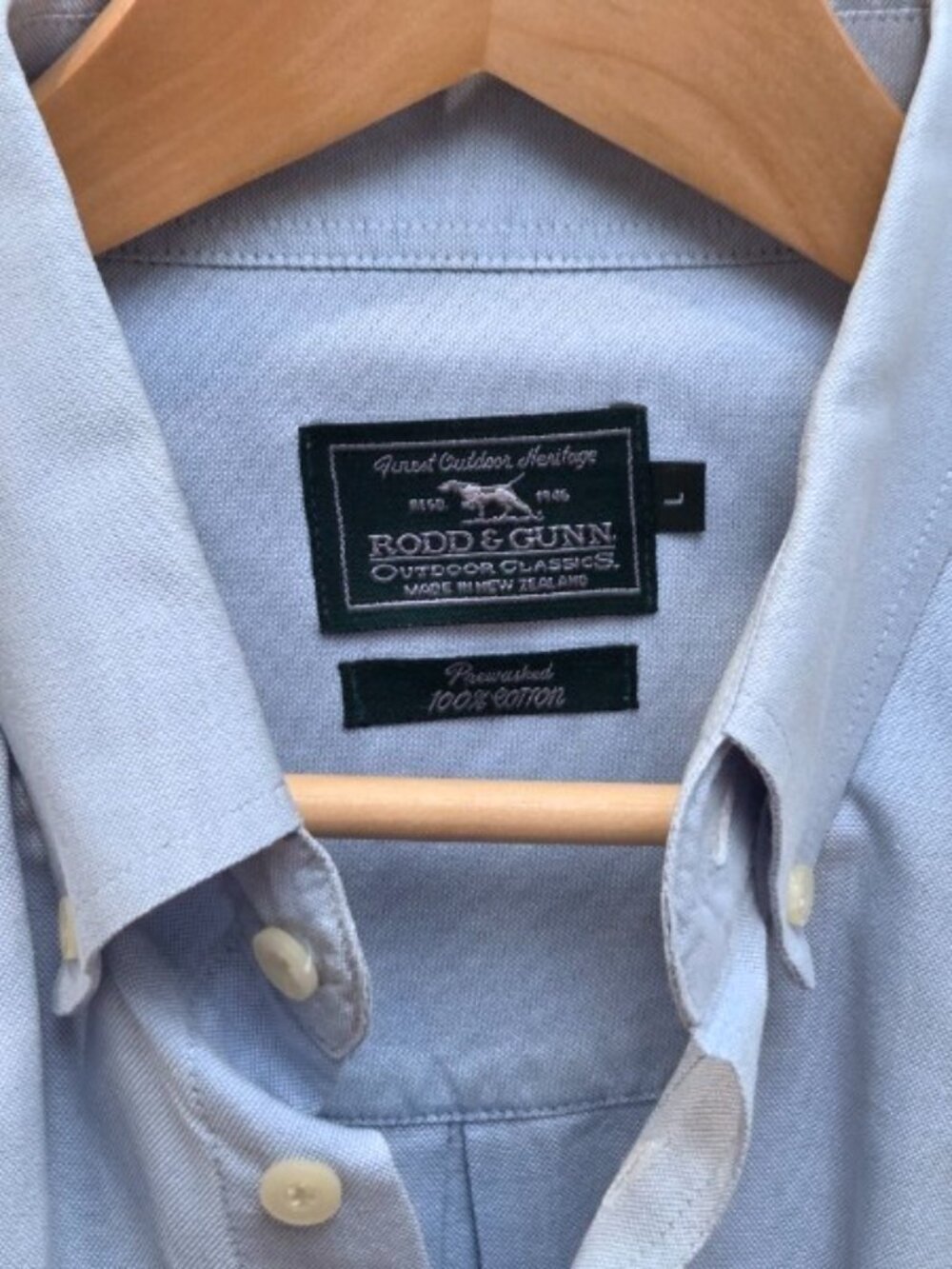 Rodd & Gunn Vintage Men's Blue Button Down Shirt w/ Dog Logo (L) (FREE SHIPPING)